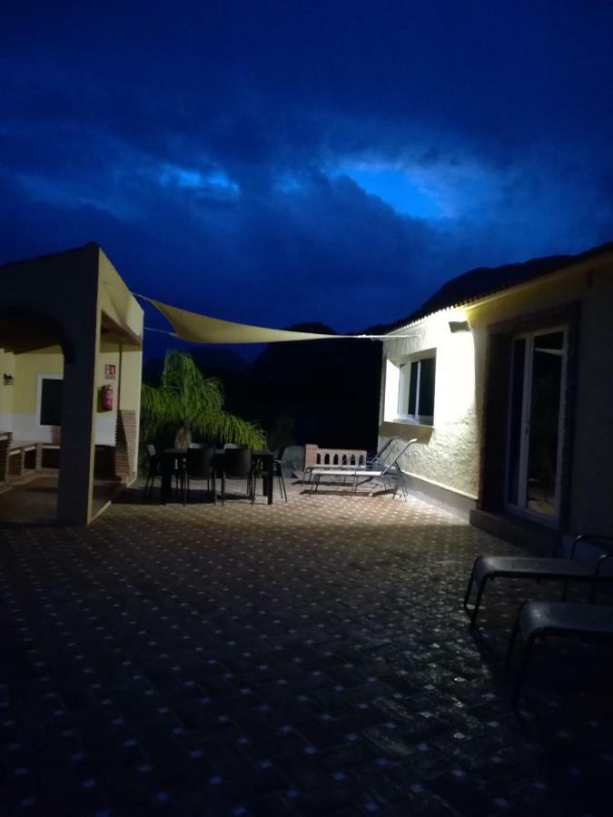 הוילה אל צ'ורו Casa John Y Paqui מראה חיצוני תמונה